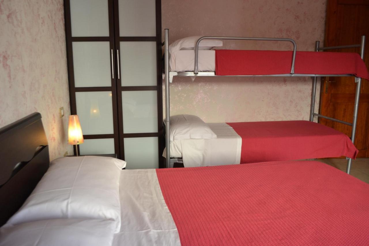 Sa Marina Bed & Breakfast ลากาเลตตา ภายนอก รูปภาพ