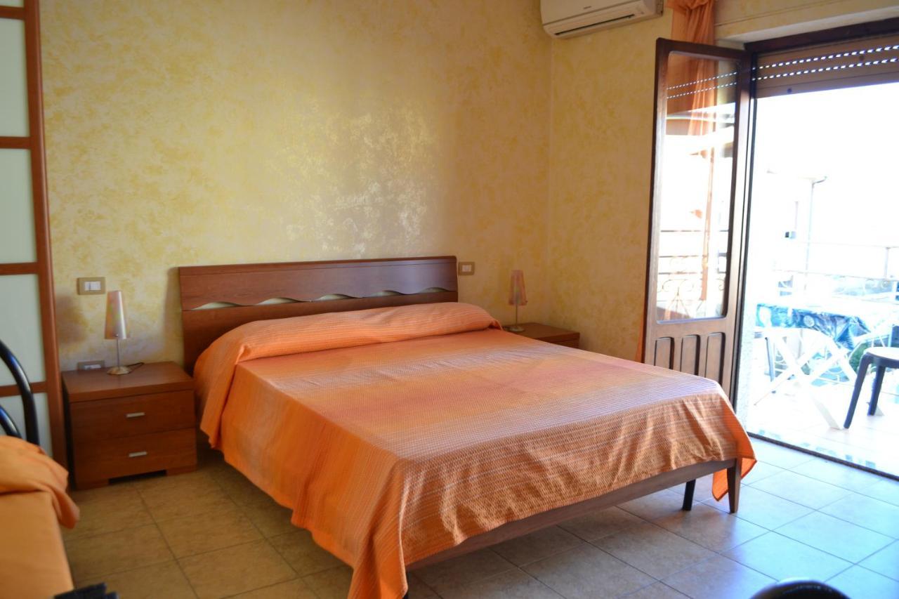 Sa Marina Bed & Breakfast ลากาเลตตา ภายนอก รูปภาพ